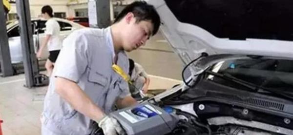 中国网@大脚油门除积碳？别闹了，告诉大家最靠谱的法子，减少积碳又省油