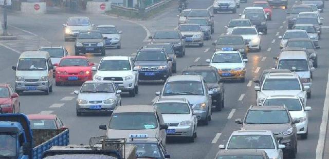 斯文评车■车管所：这三类车别再想上牌了！车主吐槽：不给留活路？