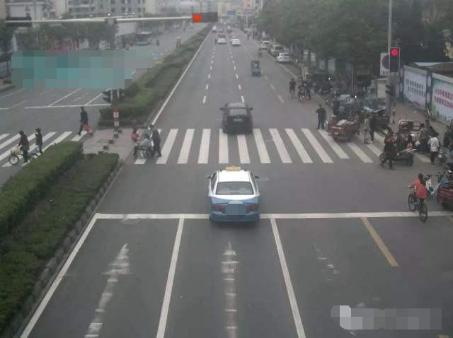 汽车之家@误闯红灯被扣6分?别慌!老司机教你一招,让你挽回6分！