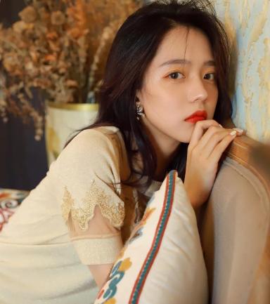 「情感鸡汤呀」“你名下有套房子，为什么不告诉我”“那是婚前财产你无权干涉”