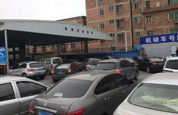 [玩车迷]年检终于清醒了？“两取消一允许”正式实施，车主：春天