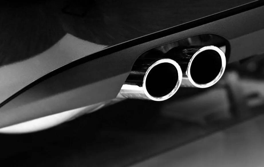 「东风风行漯河博诚店」汽车排气管数量越多越好？排气管越多动力越强？