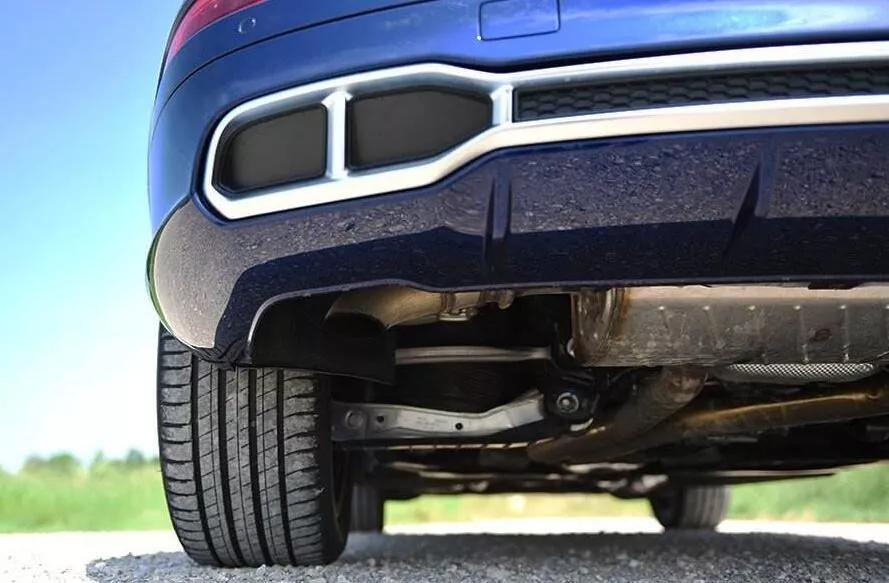 「东风风行漯河博诚店」汽车排气管数量越多越好？排气管越多动力越强？