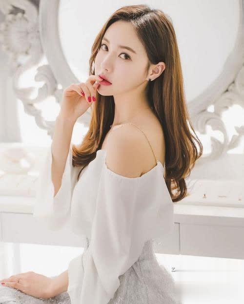 【甲骨文传奇】漂亮不轻浮 男人最想疼爱这10种女人