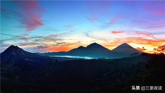 「三更夜读」做人低调方优雅，做事高调才优秀