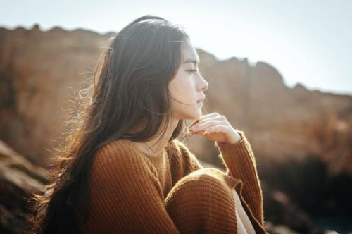 [小辉唠情感]一个男人给你这4种特殊的感觉，说明你遇见了对的人，别错过！