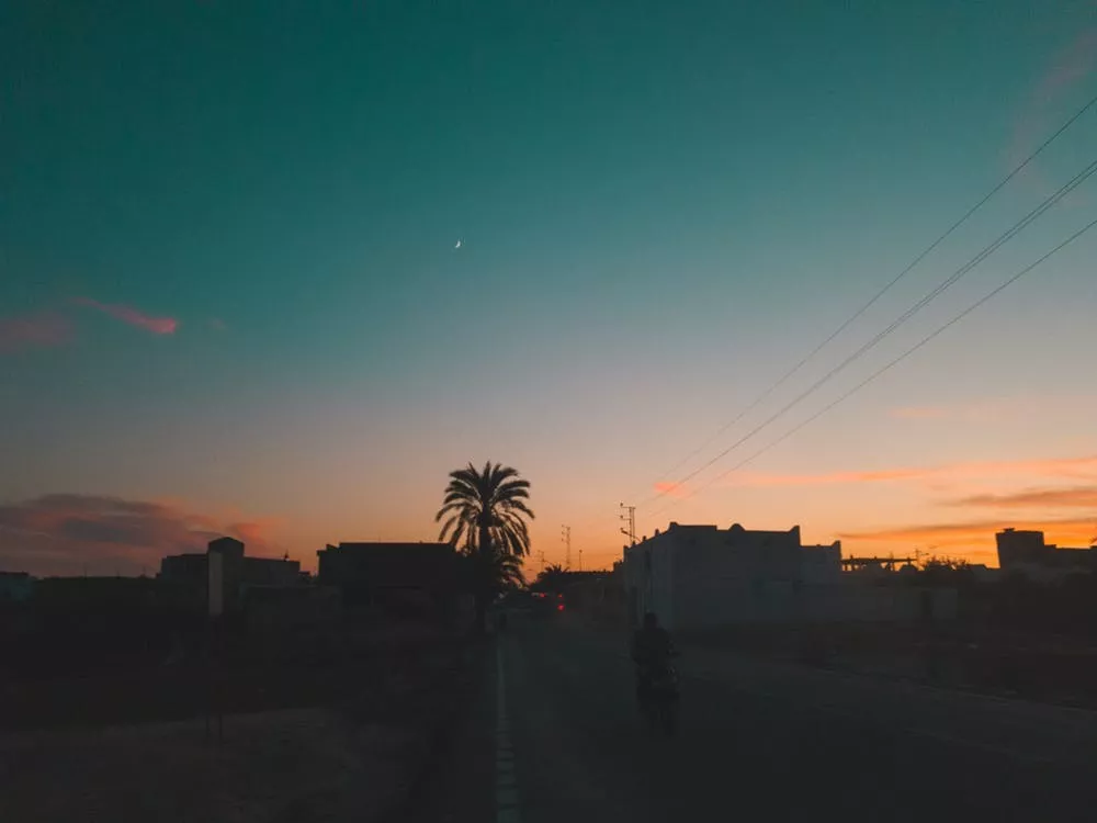 阳光下灿烂的你■一个女人最好的活法，是“为自己而活”