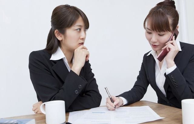 「职场火锅」为什么老员工不愿带新人了？3点戳痛人性，过来人：马云说透了