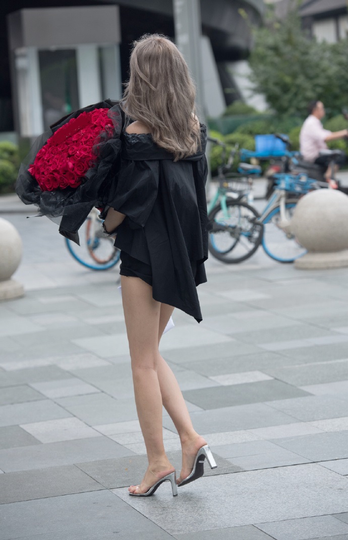 【大力看图】一个人对待弱者的态度，才是他真正的人品