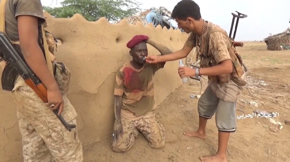 光脚的打跑穿鞋的：苏丹雇佣兵阵地刚遭突袭，就表示撤走一万大军