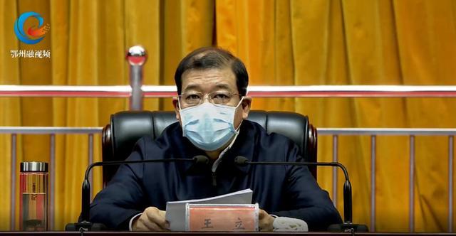 “你一看就是个小干部模样！”湖北这位市委书记的视频冲上热搜！网友怒赞