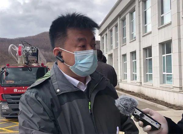 隔离刚结束，他们再写请战书！