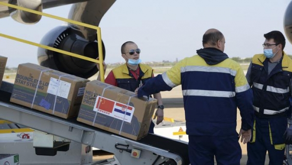 上观新闻：“中国如何隐藏病人？”崔天凯反问美国政客