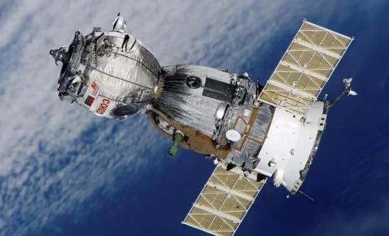 新冠传染到太空？俄罗斯航天设计师被确诊，曾密切接触3名宇航员