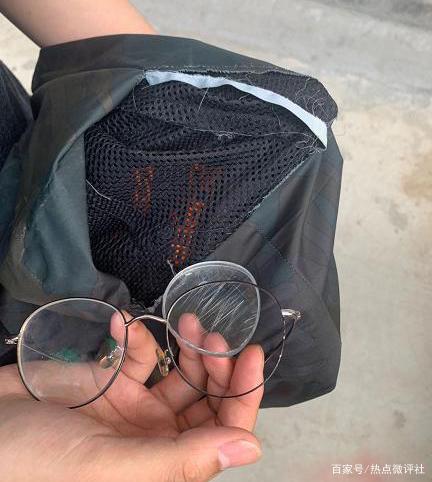 怕啥？记者采访“4名儿童被埋” 遭殴打：手机被抢、衣服被撕烂！