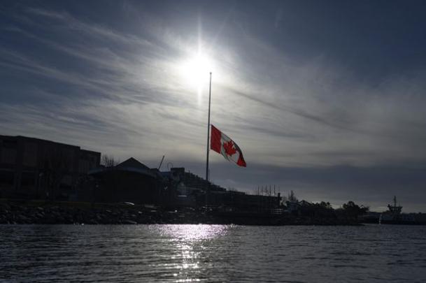 新闻晨报：加拿大致22死血案路线图：凶手驱车辗转5镇16地作案