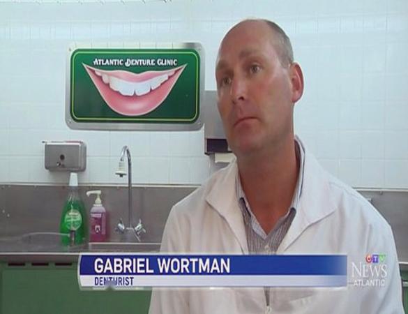 新闻晨报：加拿大致22死血案路线图：凶手驱车辗转5镇16地作案