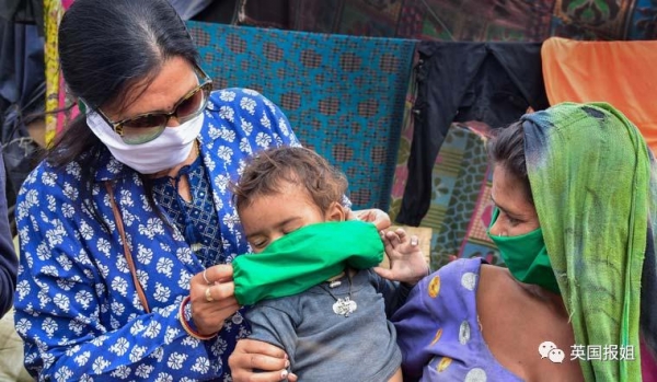 印度 90 万“娘子军”人肉阻挡新冠：没钱没口罩，命不值 1 美元