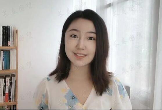 「长春国贸娱乐」清纯甜美亭亭玉立十分上镜，19岁“点读机女孩”素颜近照曝光