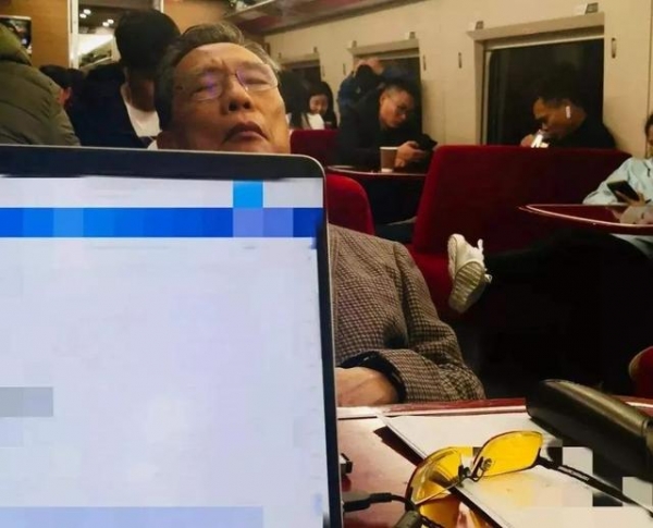 复兴网信：中国，再创奇迹！世界唯一！三张面孔，永远挥之不去……，