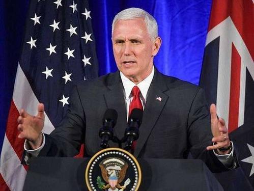 「百家号」彭斯终于认错：我应该戴上口罩