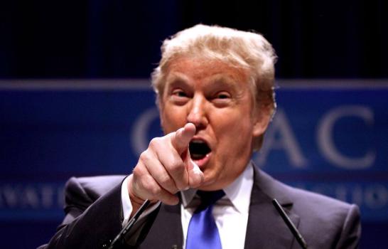 烽火狼烟|家丑不可外扬？继殴打记者后，美又“禁止”中俄媒体报道黑人新闻，原创