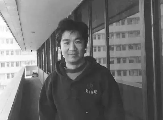 双姐旅游| 二婚嫁给张国立,被前妻要求30年不能要孩子,今63岁喜当妈!