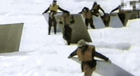 双姐旅游| 二婚嫁给张国立,被前妻要求30年不能要孩子,今63岁喜当妈!