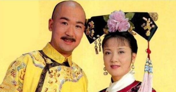 娱乐头条圈|二婚嫁张国立，却被要求30年不准生孩子，如今63岁如愿当妈