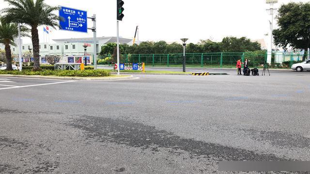 蓝色标线首现2019厦马赛道,助力选手精准奔跑