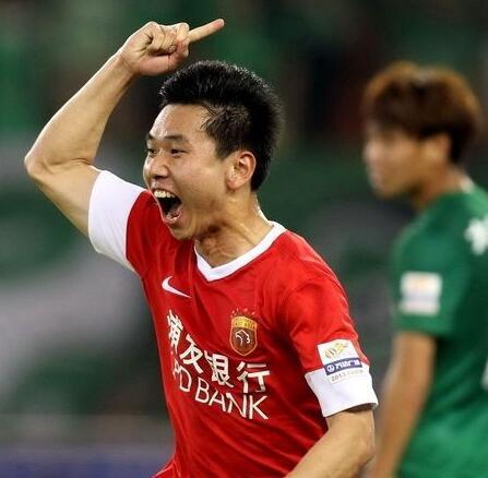 前上海东亚飞翼自认能力不比武磊差 因不满薪