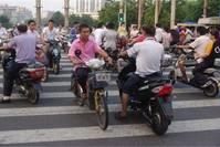 「小霸王谈车」新国标电动车再惹争议？不应限制电车，而是骑电车的人！