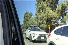 「华尔街瞭望」汽车是苹果的下一个阵地？自动驾驶汽车曝光，头顶大黑盒太吸