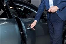 [汽车迷]车钥匙上的“小皮扣”，90%车主都扔了，再说一遍它很重要