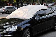 【懂车品】夏季汽车暴晒有哪些坏处，教你两招，这样做车子能多开3年