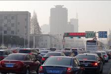 「没事乐一下」汽车停一晚上忘记熄火，发动机怠速一整夜，这样做对车的危害