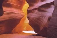 「说时尚的紫楠」适合晚上发朋友圈的语录，句句简短唯美，让人一眼就惊艳