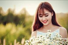 #小辉唠情感#感情中，一个女人爱不爱你，从3个时刻最容易看出来