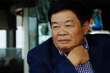 汽车趣事谈：偏心？父亲将百亿公司给大哥，他却去当搬运工，座驾价值2千元