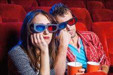 【跟着浪迹去恋爱】女生主动约男生看电影意味着什么