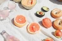 [挥毫体育馆]网易云扎心热评：不思过往不念将来，听一首曲念一个人