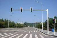 【汽车历史会】红绿灯取消读秒，究竟有什么好处？车主：2天扣光12分