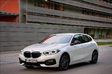 #汽车图片#采用前驱架构，外观内饰颜值提升明显，两厢1系能否被接受？