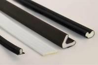 [小灰小灰我是大黑]爱车总是噪音大或漏水？那是汽车密封条没这样保养！