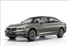 「菜鸟汽车小白」宝马5系跟奔驰E系，你会选择哪个？这几位车主来告诉你答案