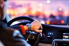 汽车大咖@高速开车时，突然听到这4种声音，赶快下车检查，上路易发生事故