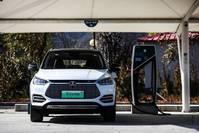 「车家号」新能源车主一边快充，一边吹空调！老司机：既损电池又有自燃风险