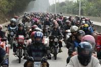 [汽车四号码头]摩托车电动车统统限行，老百姓出行怎么办？专家的建议让人更