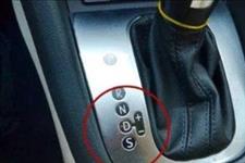 【行者车视觉】开自动挡车有三大“禁忌”，经常这样做，赶紧准备好修车费吧