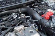 「汽车微界」买车两年后，车上的这3处要多检查，防车辆自燃，别说没告诉你